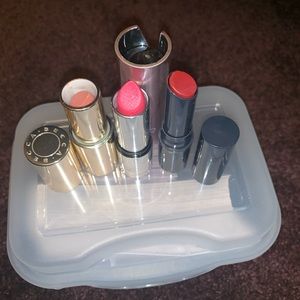 6 random lipsticks